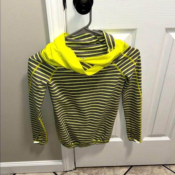 Ivivva By Lululemon Girls 8 Cowl Neck Pullover YellowGrey Striped Scuba Pullover - Picture 1 of 4